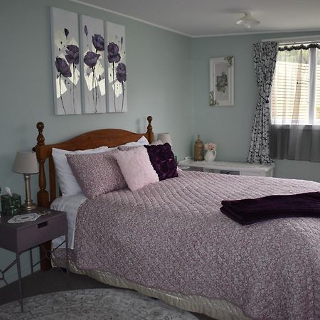 Bnb On Bakers Waimate Екстер'єр фото